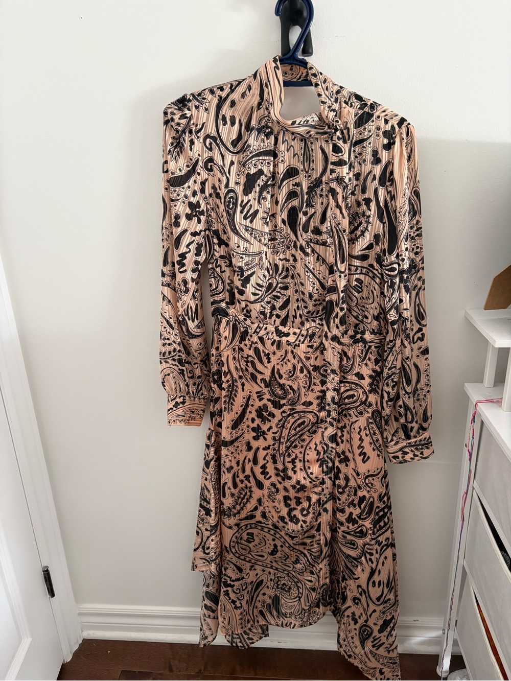 Topshop Beige and Black Paisley Long Sleeve Midi Dress